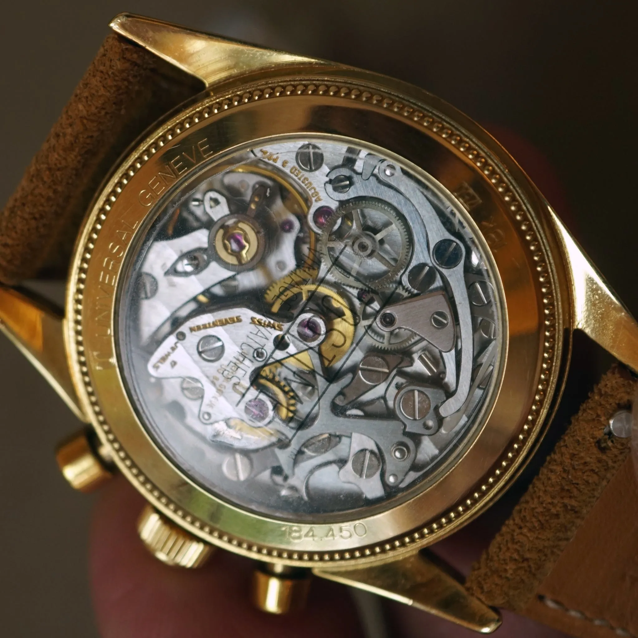 1993 UNIVERSAL GENEVE COMPAX 18K YG 184450 CHRONOGRAPH WATCH