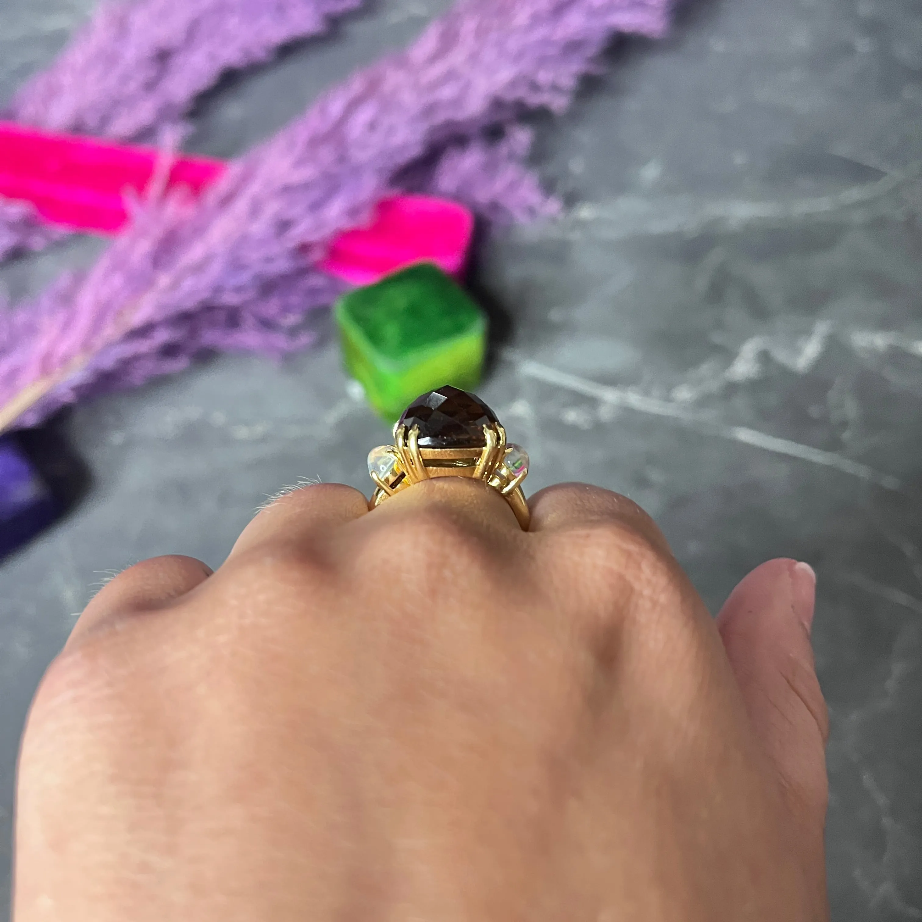 Contemporary Citrine Moonstone 18 Karat Yellow Gold Gemstone Ring