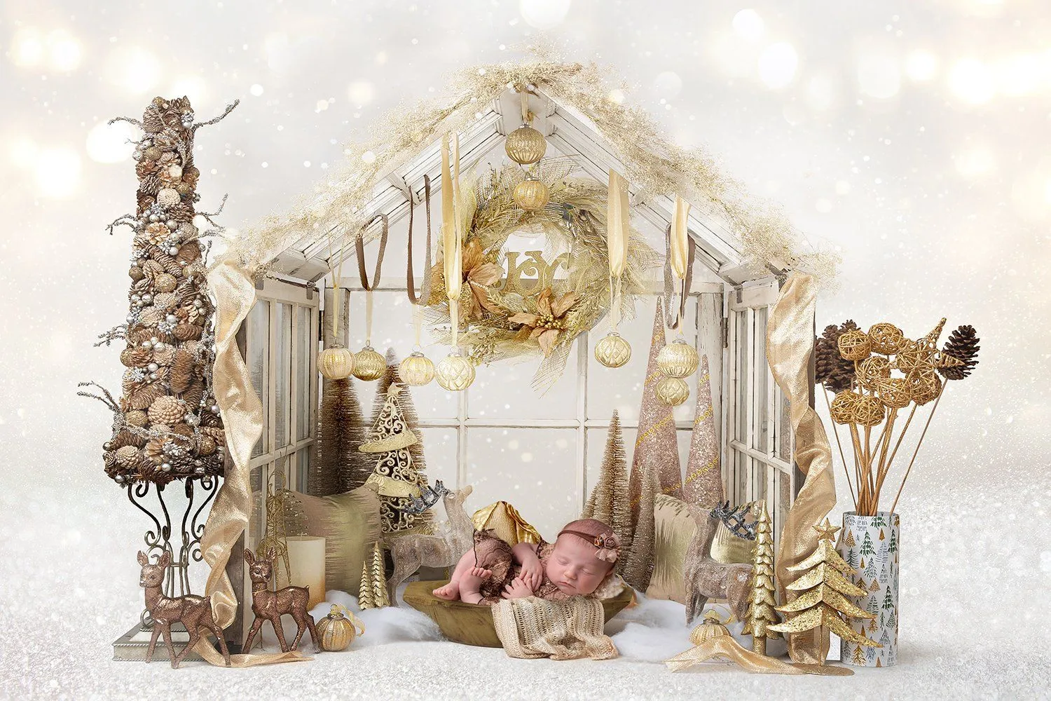 Golden Glass (Ana Brandt Digital)