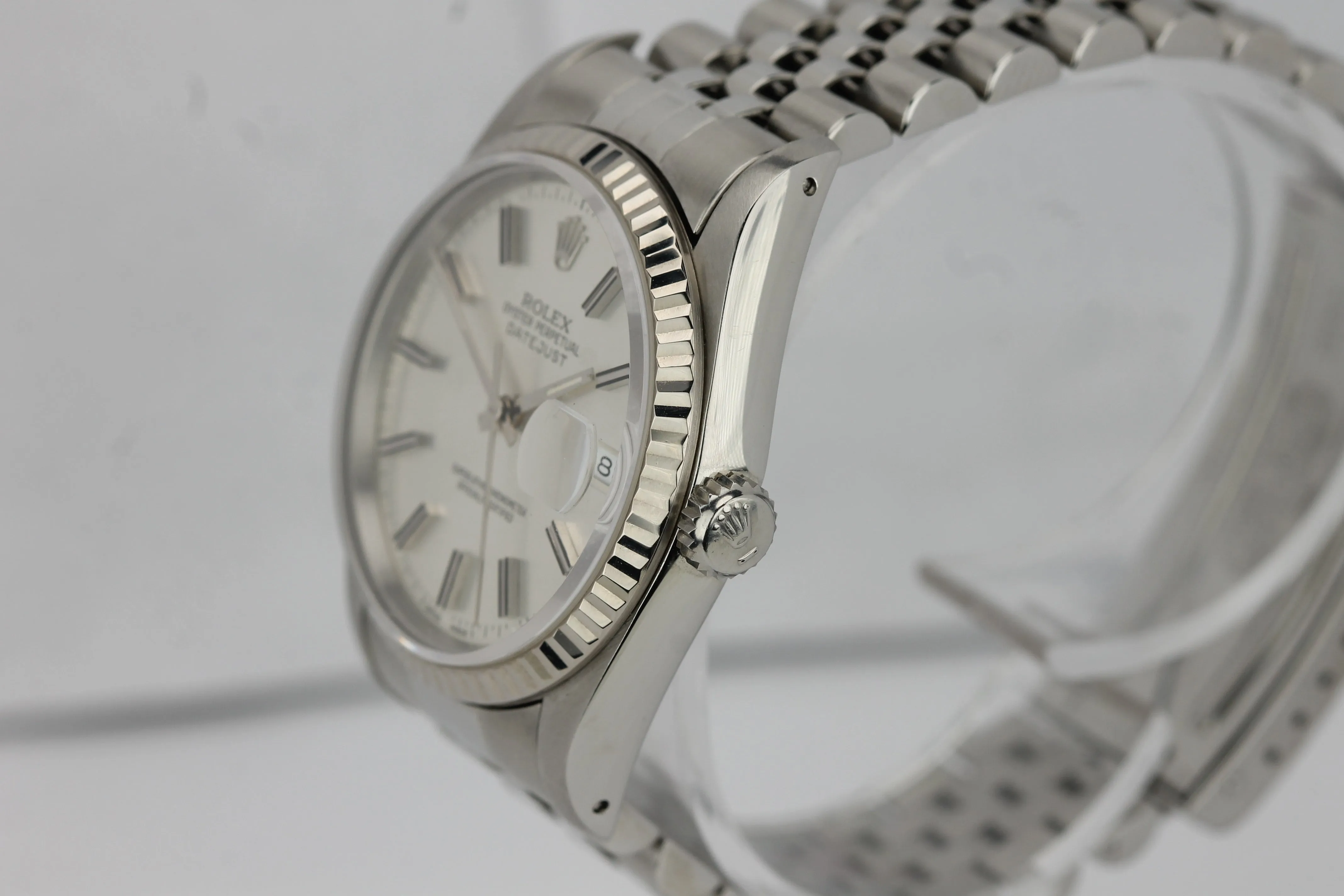 Rolex DateJust 36mm Silver Stick 16234 Stainless 18K Gold Jubilee Fluted Watch