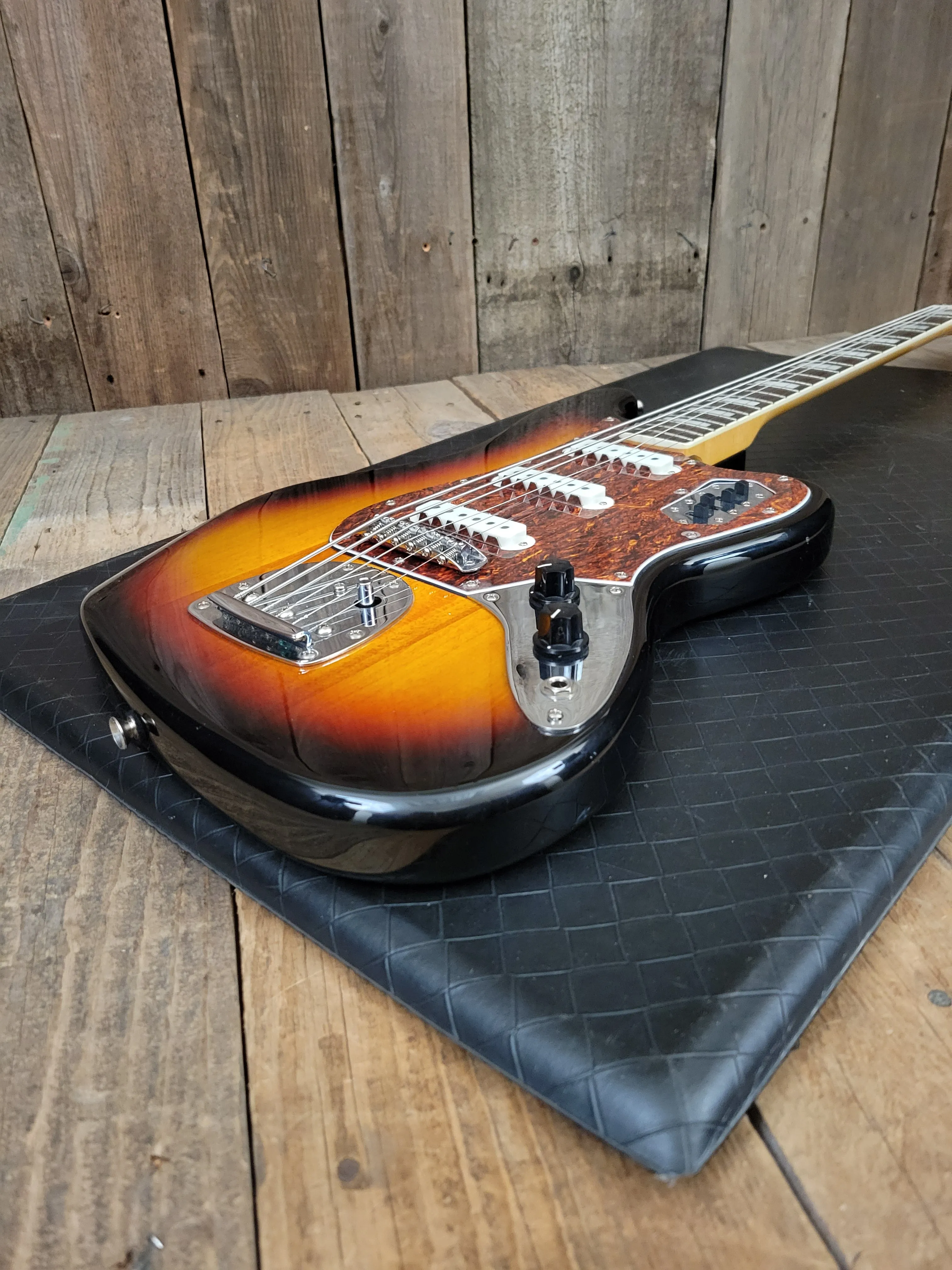 SOLD - Fender Squier Bass VI 2018