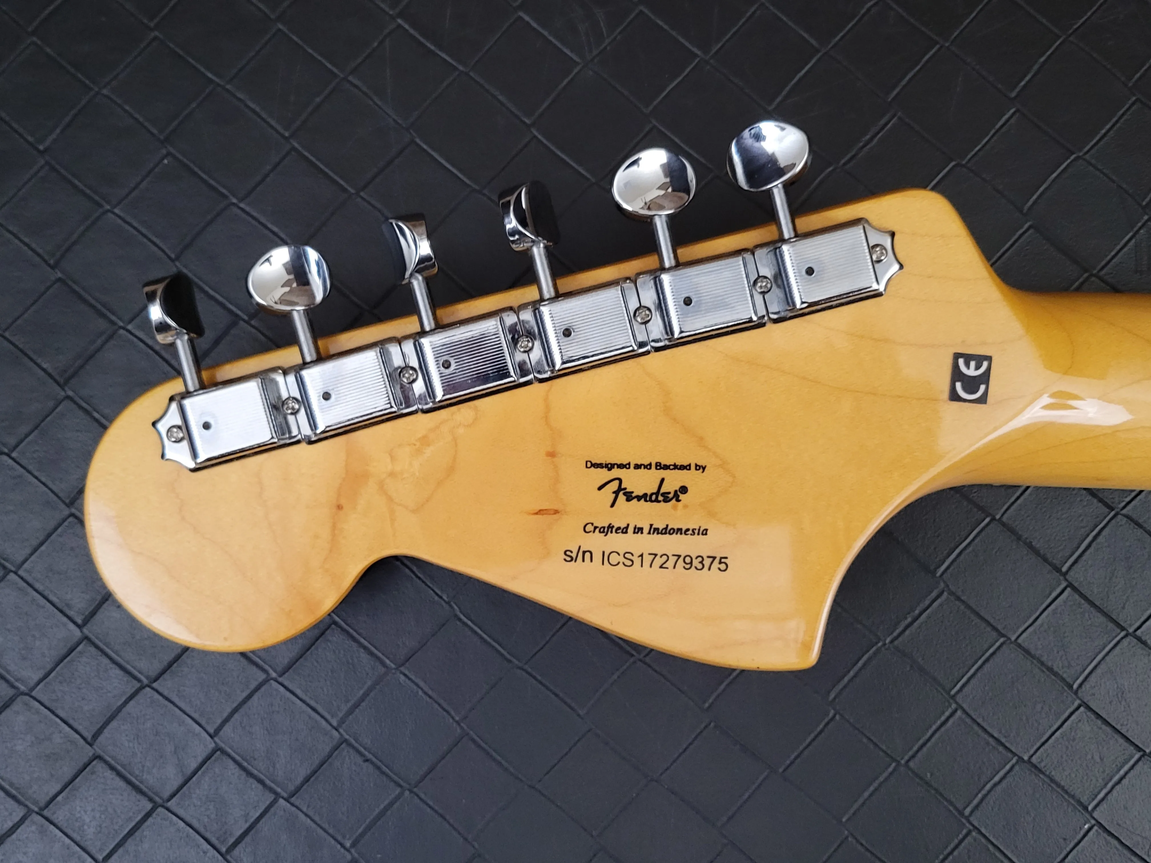 SOLD - Fender Squier Bass VI 2018