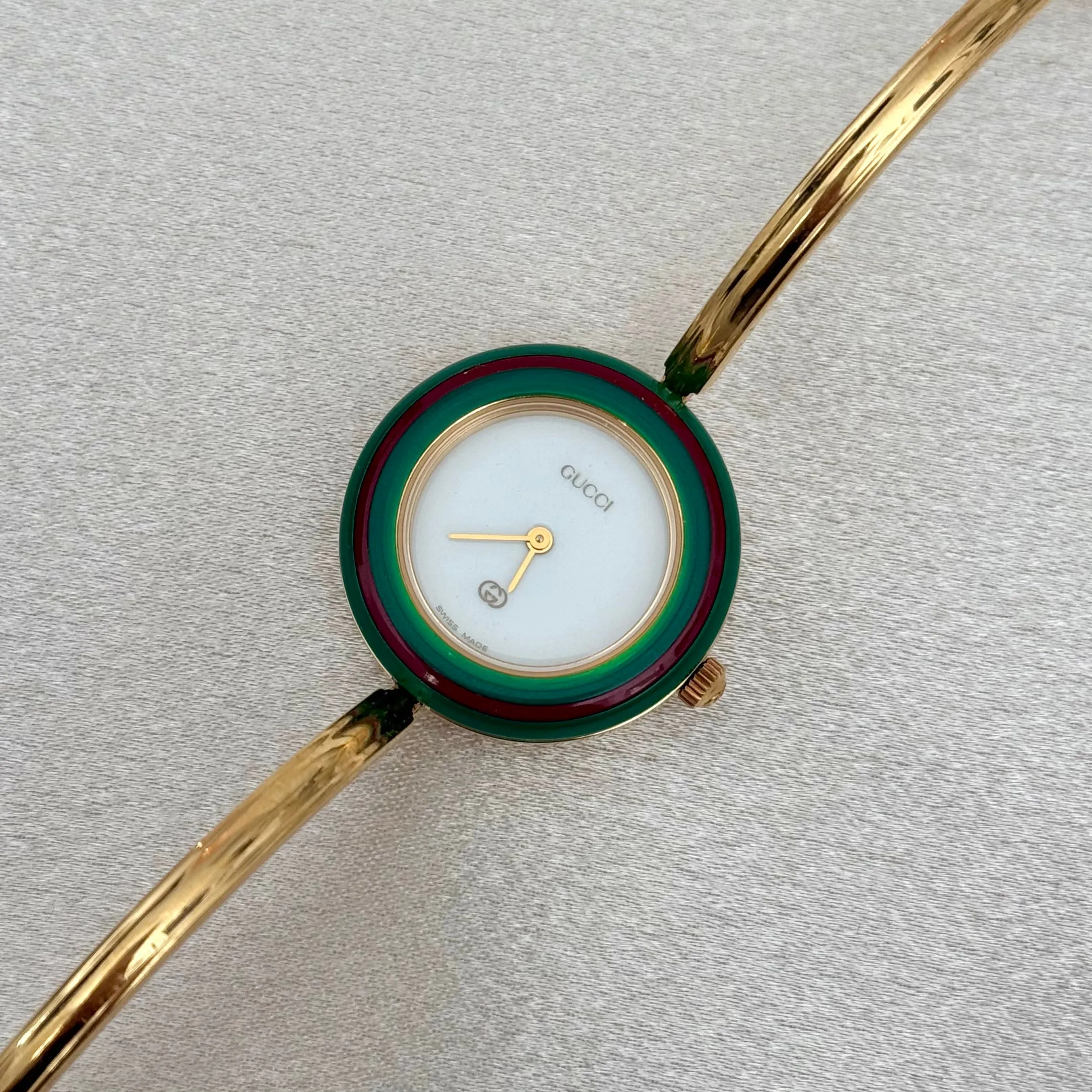 VINTAGE GUCCI INTERCHANGEABLE BEZEL WATCH